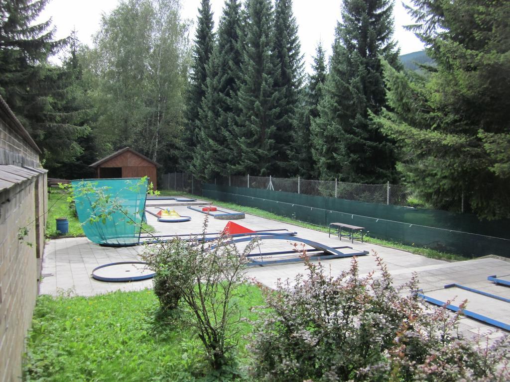 Hotel U Prehrady Moravka Luaran gambar