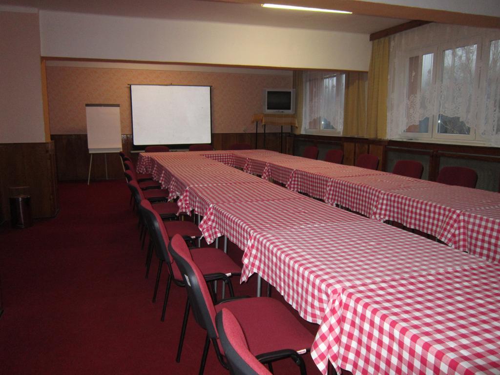 Hotel U Prehrady Moravka Luaran gambar